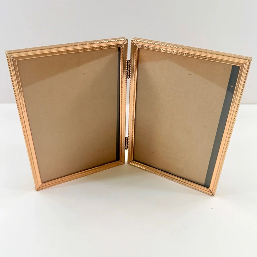 Vintage MCM Bi-Fold Etched Gold Tone Metal‎ Photo Picture Frame Double Hinged